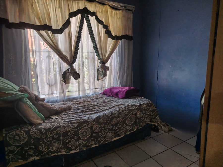 3 Bedroom Property for Sale in Geelhoutpark North West
